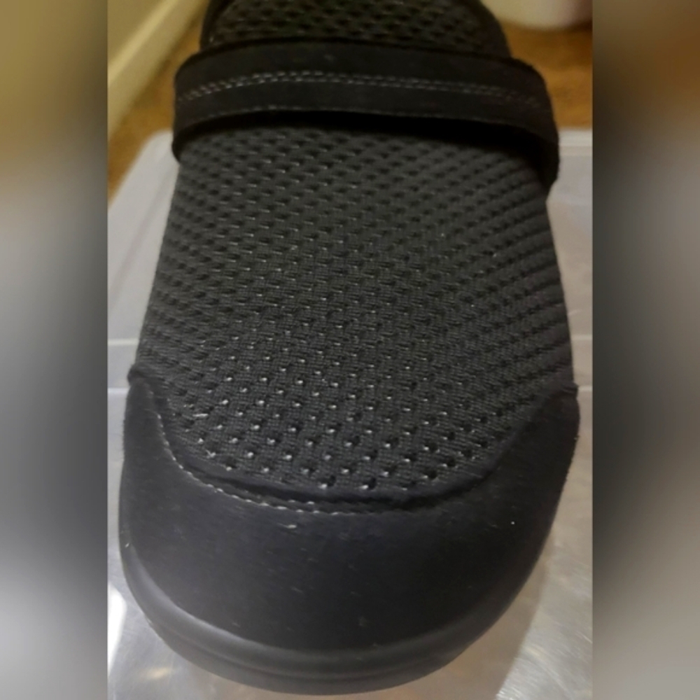 Breathable Perforated Slip-On Flats for Women in Black - Picture 9 of 12